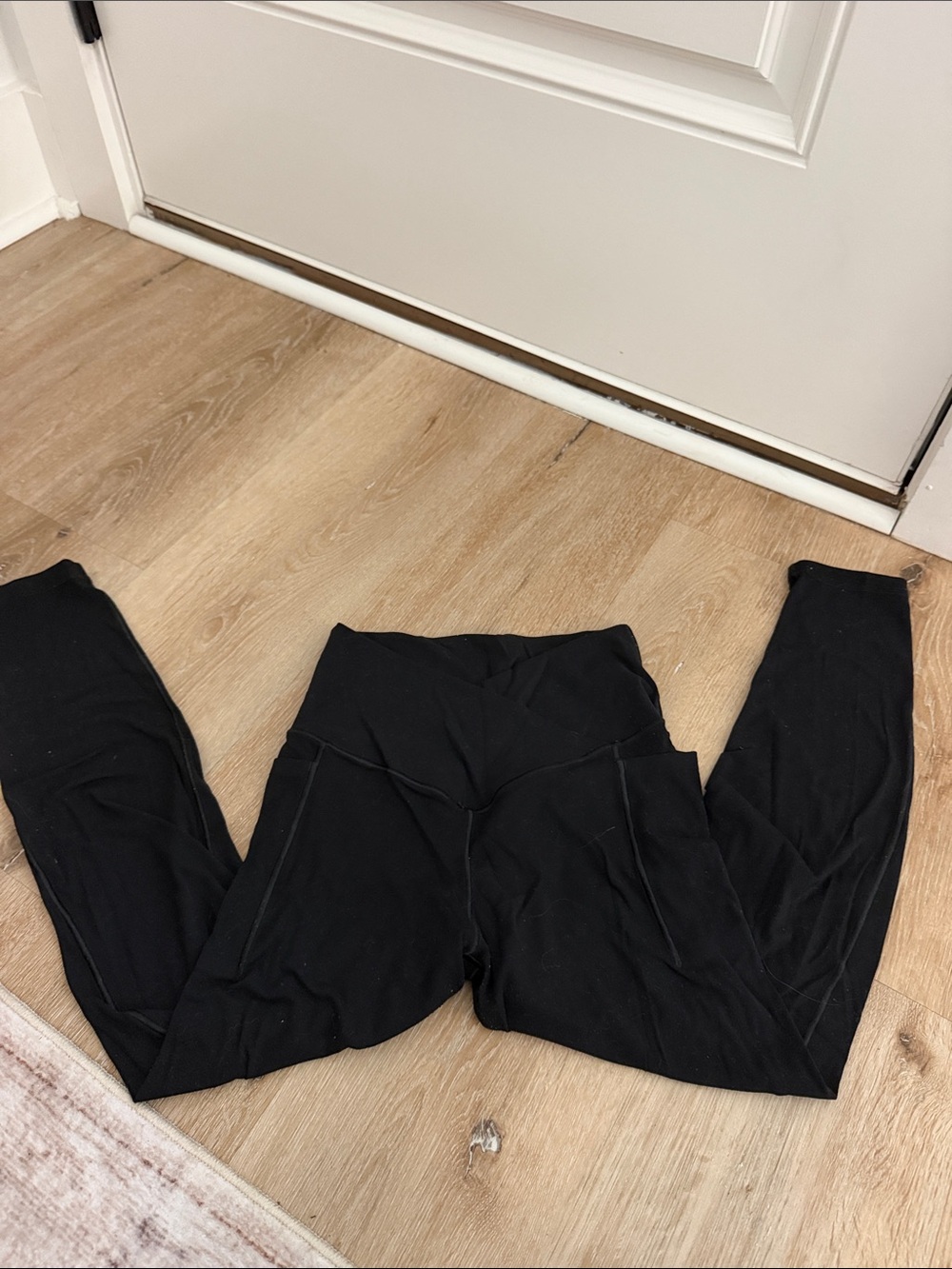 Offline by Aerie Real Me Xtra Crossover Pocket Legging